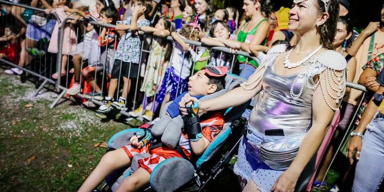 ​Foliões mirins curtiram o Carnaval no novo polo infantil do Parque da Tamarineira