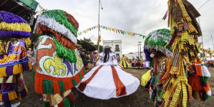 Segunda de Carnaval em Igarassu com tradições e atrações para todos os públicos