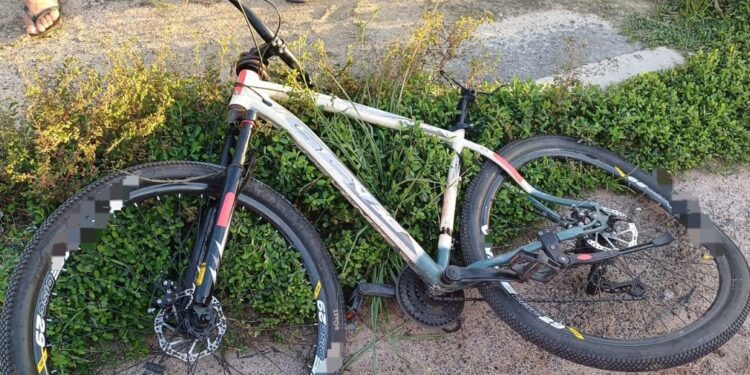 Ciclista morre atropelado por carro na BR-232, no Recife