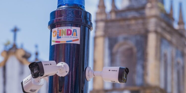 Sítio Histórico de Olinda passa a ter monitoramento de segurança 24h com 45 câmeras