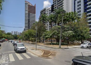 Obra emergencial de drenagem causa interdição no bairro da Madalena