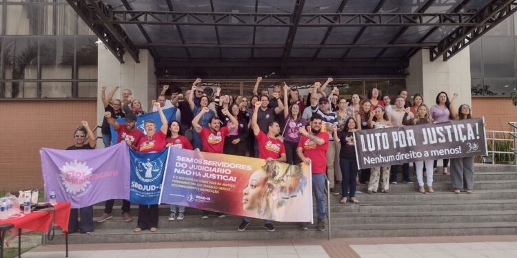 Servidores(as) do Judiciário de Pernambuco têm encontro decisivo na sexta-feira (21)