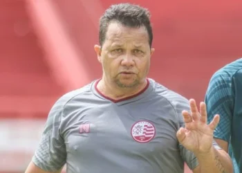 Kuki, ex-atacante do Náutico é internado com quadro de AVC