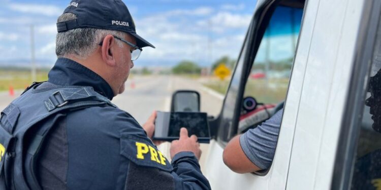 PRF reforça fiscalização durante o feriado da Semana Santa