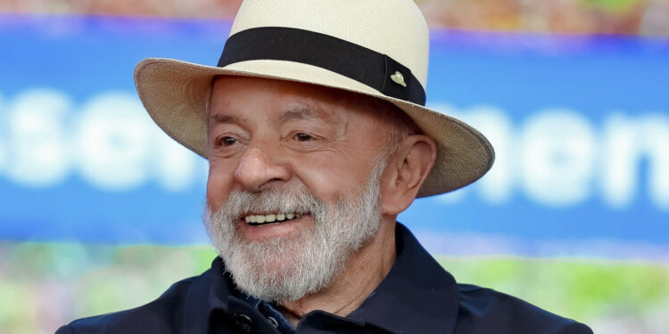 Desaprovação a Lula sobe e atinge maior índice da série