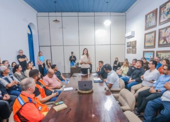 Mirella convoca secretariado e define novas ações contra impactos das fortes chuvas