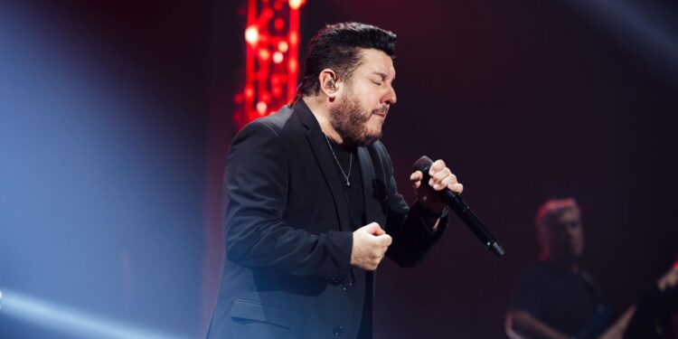 Bruno emociona fãs em show solo no Classic Hall com “Inevitável – A Festa”