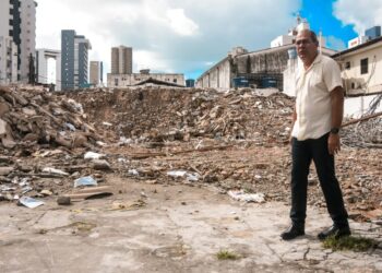 Demolição de edifício que desabou parcialmente em Jaboatão é concluída