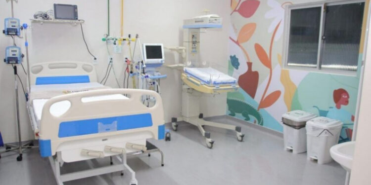 Pernambuco abre 36 novos leitos pediátricos devido crise de SRAG em crianças