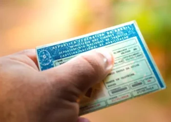 Lula veta exigência de exame toxicológico para obtenção de CNH nas categorias A e B