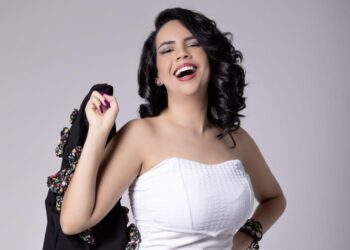 Nome em ascensão e presente em diversos polos do São João de Caruaru, Maria Carmem lança clipe com novo sucesso