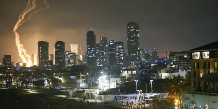 Israel e Irã declaram “vitória histórica” e indicam fim do conflito após 12 dias