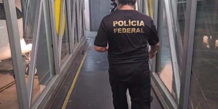 Pernambucana é resgatada em operação da PF contra tráfico humano