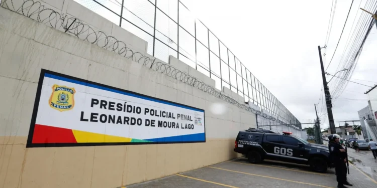 Presos matam colega de cela para forçar transferência de presídio no Recife