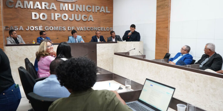 Em Ipojuca , Flávio do Cartório promove importante audiência pública sobre o Conselho Tutelar