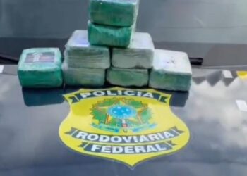 Homem é preso transportando 8kg de pasta base de cocaína no Recife