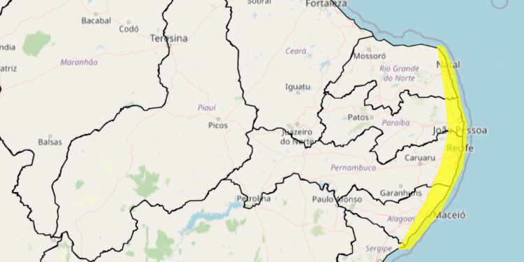 Inmet renova alerta e prevê chuvas em Pernambuco até terça-feira