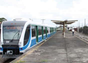 Homem é atropelado por trem no Cabo de Santo Agostinho, no Grande Recife