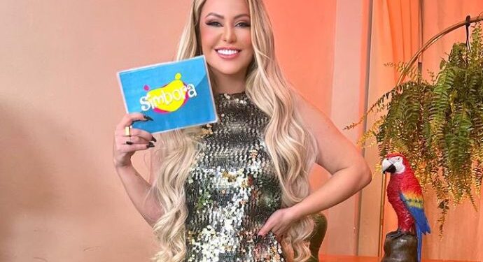 Cantora Michelle Melo sofre tentativa de assalto