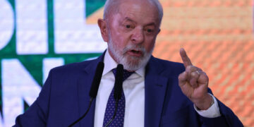 Presidente Lula chega ao Recife para cumprir agendas no estado