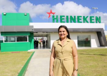 Prefeita Elcione prestigia expansão da Heineken ao lado da governadora Raquel Lyra