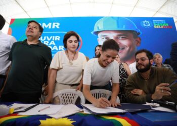 Governadora Raquel Lyra anuncia mais de R$ 1 bilhão em investimentos para a Região Metropolitana