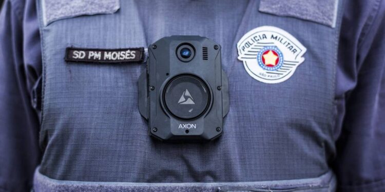 Pernambuco vai receber 1.671 câmeras corporais para policiais militares