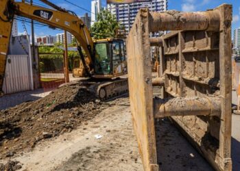 Conclusão de obra na Avenida Domingos Ferreira é adiada
