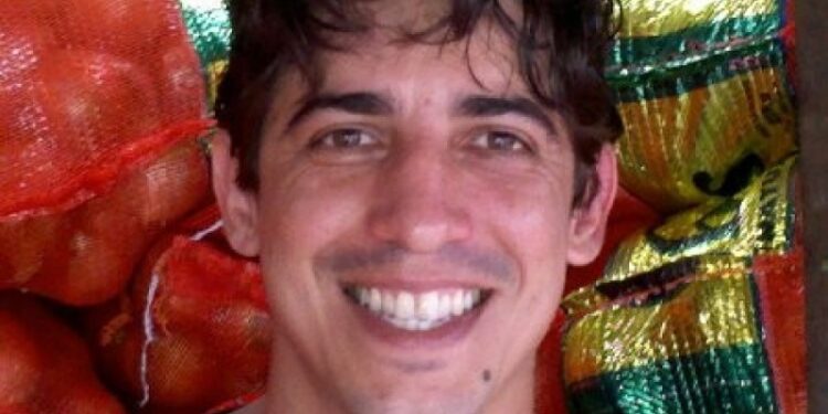 Sociedade de Neurocirurgia repudia postagem elogiosa de médico brasileiro a assassino de Charlie Kirk