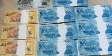 Estudante é preso em flagrante ao receber mil reais em notas falsas pelos Correios