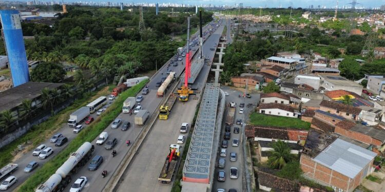 Primeira fase dos serviços na BR-232 é concluída