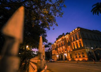 Governo do Estado antecipa ponto facultativo do Dia do Servidor Público para 27 de outubro