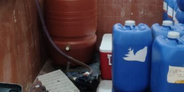 Policia interdita fábrica clandestina de bebidas em Recife