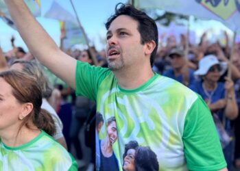 Único vereador na Caminhada Sim à Vida, Felipe Alecrim ,  consolida liderança católica em Pernambuco