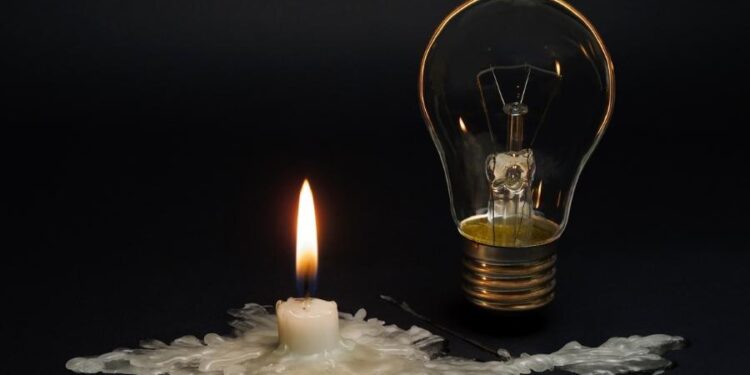 Incêndio em subestação do Paraná desencadeou apagão no país