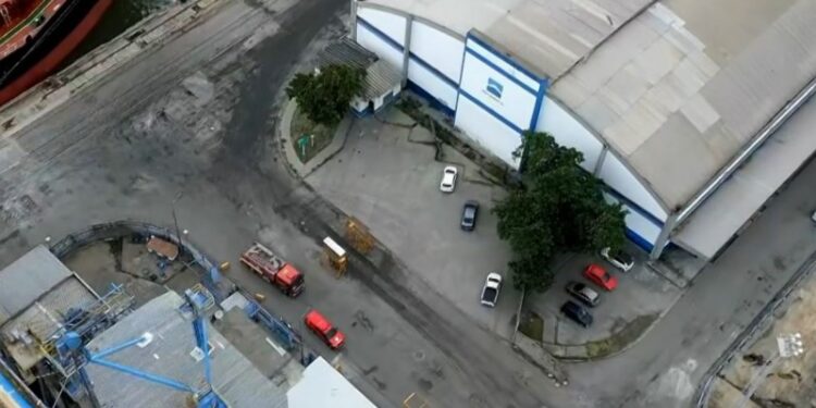 Princípio de incêndio é registrado no Porto do Recife