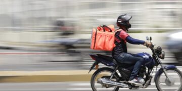 Número de trabalhadores por aplicativo cresce 25% e chega a 1,7 milhão