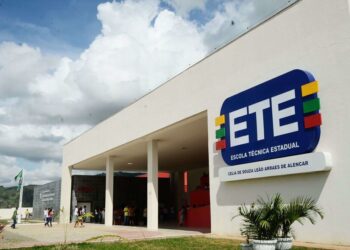 Pernambuco anuncia 9.891 vagas em cursos técnicos ofertados pelas Escolas Técnicas Estaduais