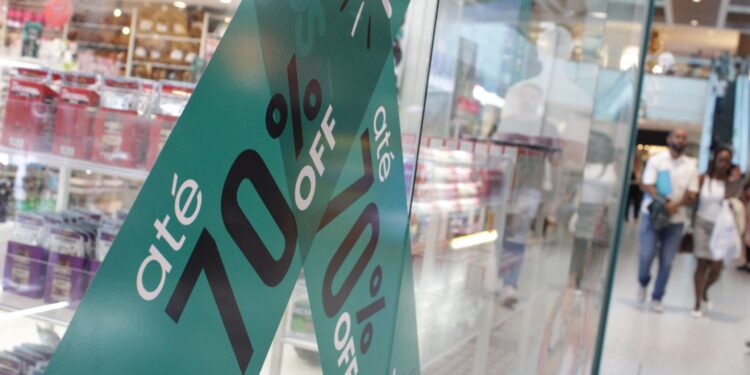 SERVIÇO: RioMar Recife funciona em horário estendido nesta sexta-feira de Happy Friday