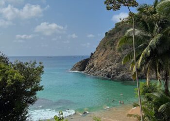 Turista morre após se afogar em praia de Fernando de Noronha