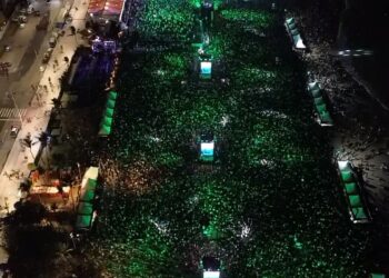 Segundo dia da Virada Recife 2026 reúne multidão, diversidade musical e inclusão na Praia do Pina