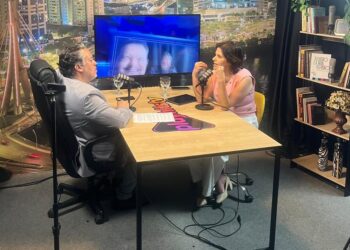 Priscila Krause destaca investimentos históricos em Pernambuco em entrevista a rádio Hits FM