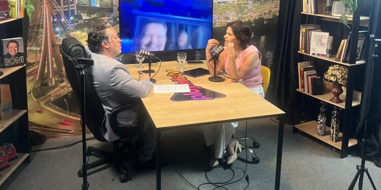 Priscila Krause destaca investimentos históricos em Pernambuco em entrevista a rádio Hits FM