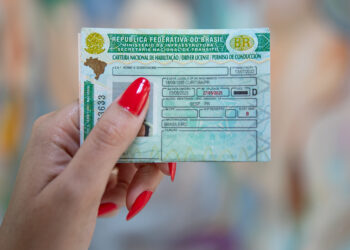 Recife abre 300 vagas para quem quer tirar CNH de graça