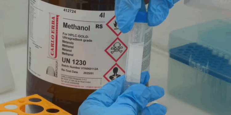 Homem morre na Bahia após ingerir bebida alcoólica adulterada em Petrolina