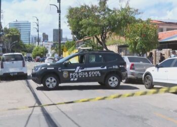 Advogado morre após trocar tiros com policiais durante cumprimento de mandado no Recife