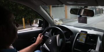 Governo lança aplicativo com aulas gratuitas para CNH e oficializa novas regras nesta terça