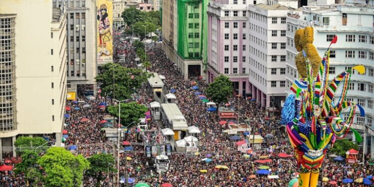 Galo da Madrugada vence disputa judicial com o Atlético-MG sobre uso da marca “Galo”
