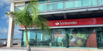 Santander abre vagas em Pernambuco para especialistas em seguros e consórcio com salário a partir de R$ 7,3 mil
