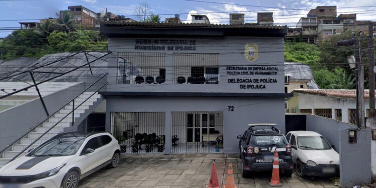 Suspeito de matar turista em Porto de Galinhas se entrega à polícia